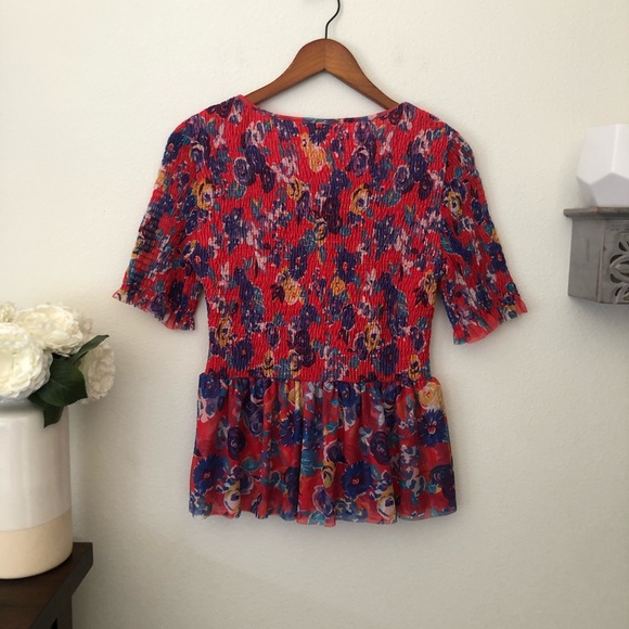 Maeve by Anthropologie smocked peplum floral top red and blue size medium - Picture 10 of 11